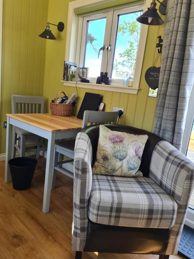 The Bay ,Luxury Shepherds Hut, Dundonnell Extérieur photo